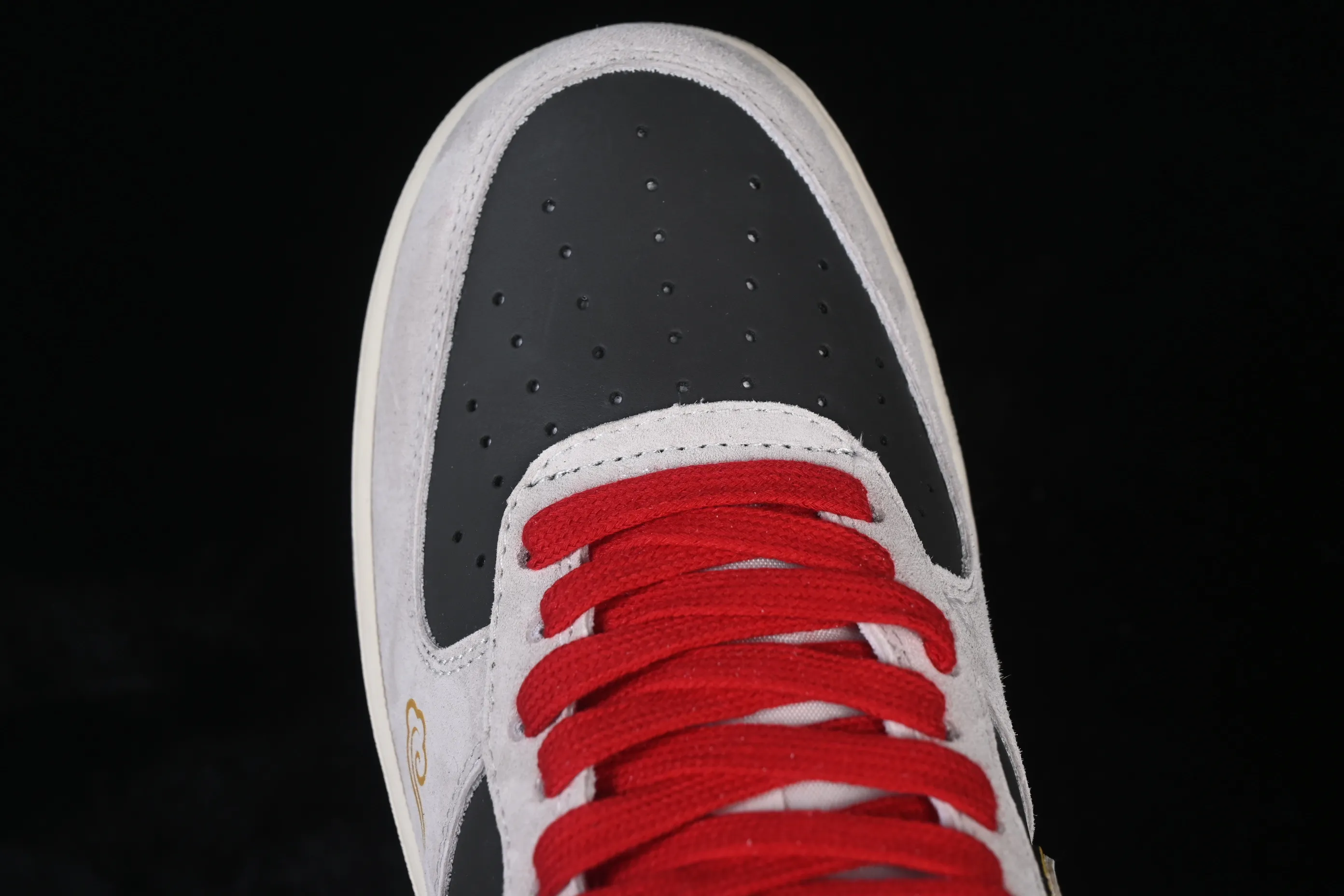 All Categories Nk Air Force 1 Air Force Series Nk Air Force 1 Low Air Force Low Nike Air Force 1'07 Low Year of the Horse limited edition white and gray Chinese style Air Force 1 low-top casual sneakers KD1688-006